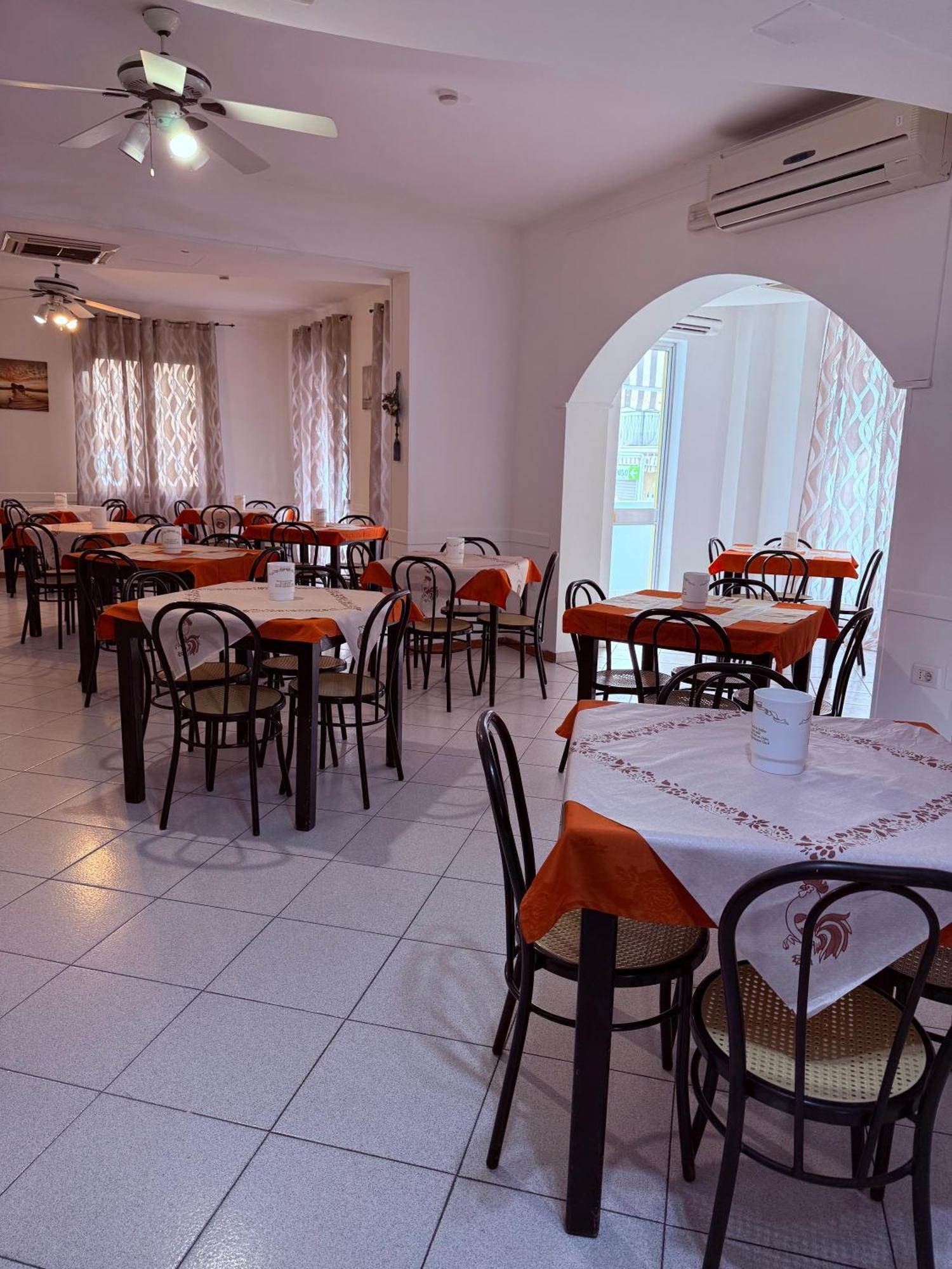 Hotel Malibu Mare Rimini Exterior foto